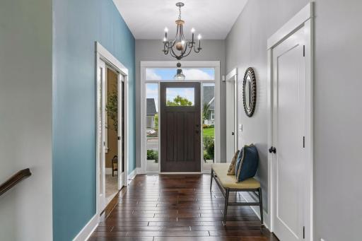 A large & inviting foyer to greet your guests!