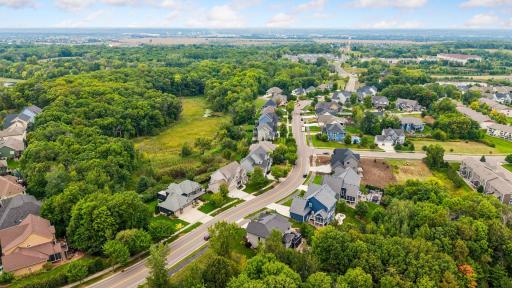 A stand-out beautiful neighborhood nearby the renowned Wilds Golf Club.