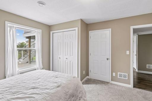 19495 Hilldale Avenue, Lakeville, MN 55044