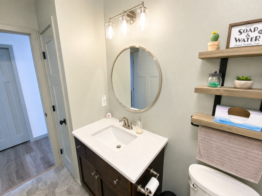 18880 Tyler Street NW Common Bath 1.4.png