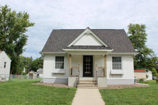 136 2nd Street SE, Blooming Prairie, MN 55917