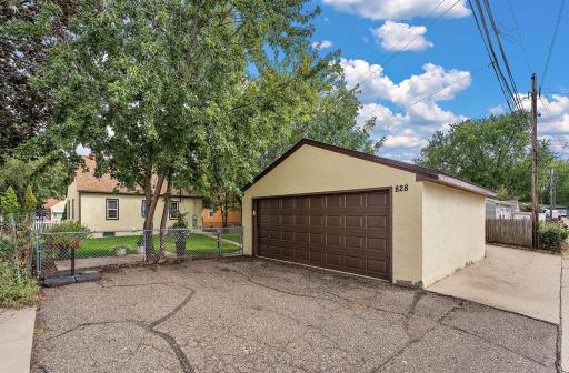 828 3rd Avenue S, South Saint Paul, MN 55075