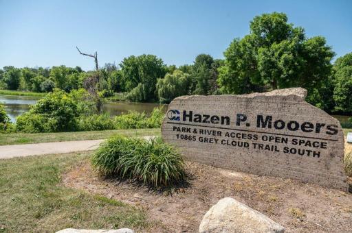 Located half a mile away from Hazen P. Mooers park with breathtaking views of the Mississippi River.