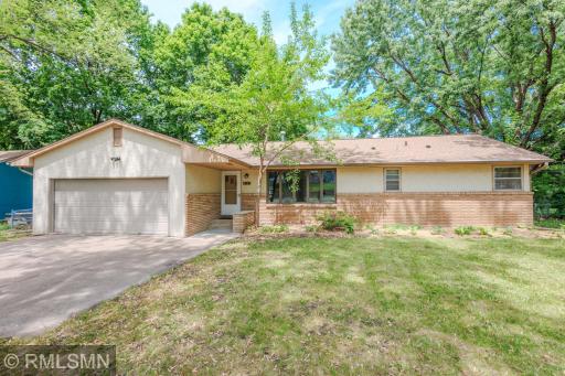8324 62nd Avenue N, Brooklyn Park, MN 55428
