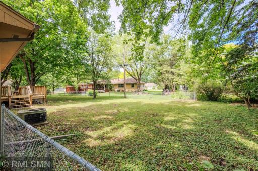 8324 62nd Avenue N, Brooklyn Park, MN 55428