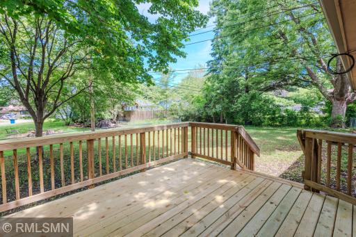 8324 62nd Avenue N, Brooklyn Park, MN 55428