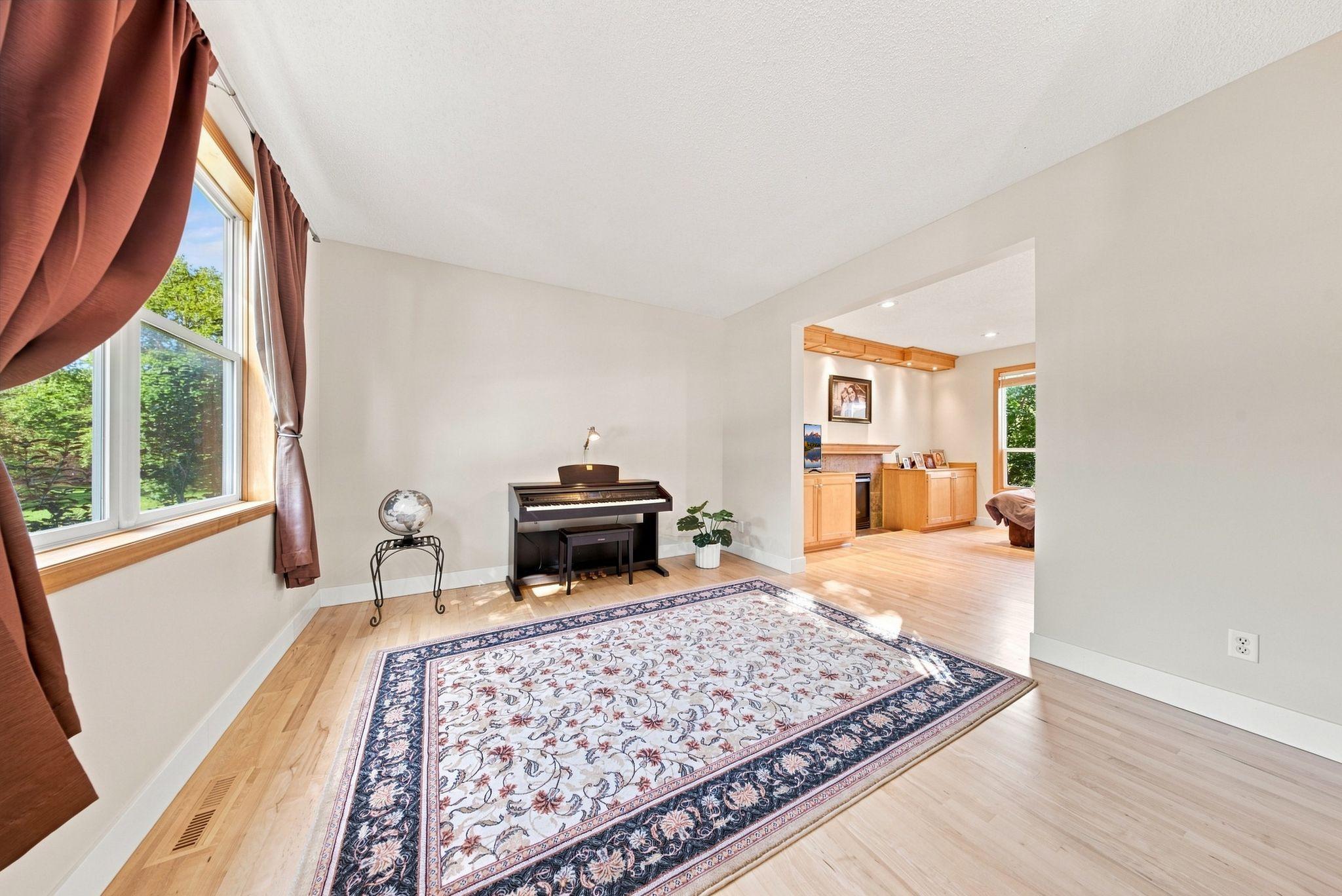 Sitting Room - Main Floor