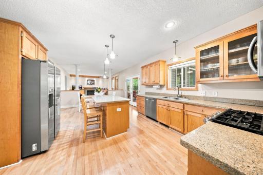 5294 Marquess Trail N, Lake Elmo, MN 55042