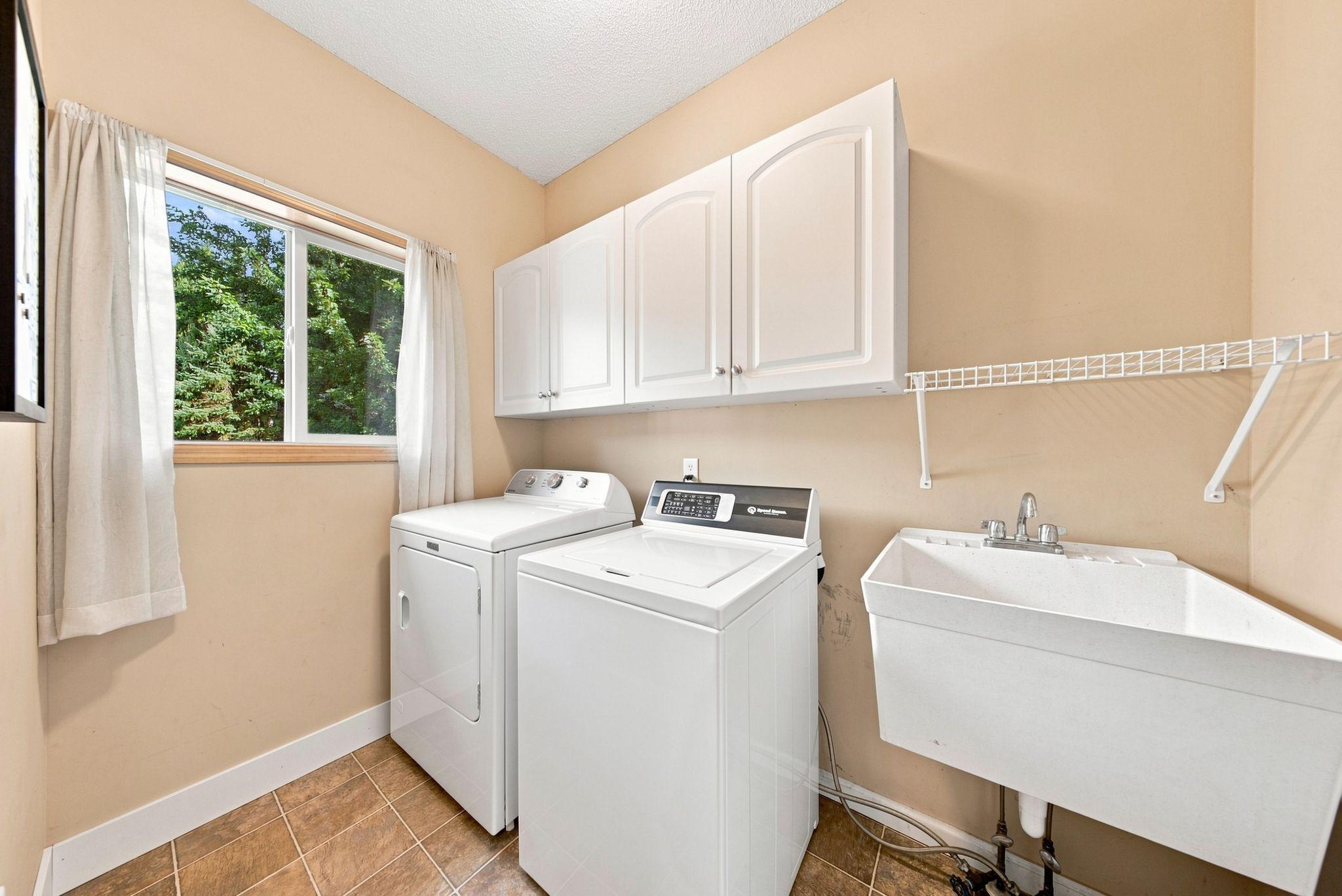 Laundry Room - Main Floor