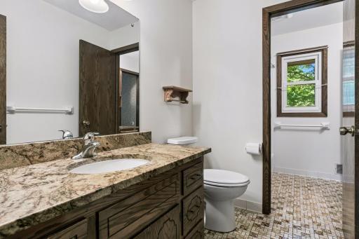 1755 Ithaca Lane North - Spacecrafting - 0019.jpg