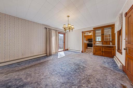 932 3rd Avenue NW, Faribault, MN 55021