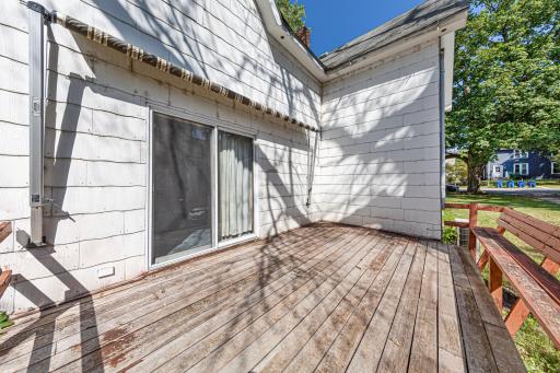 932 3rd Avenue NW, Faribault, MN 55021