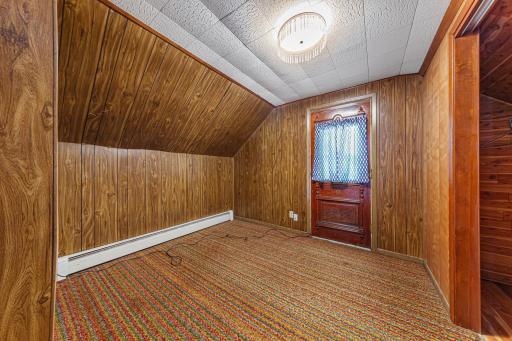 932 3rd Avenue NW, Faribault, MN 55021