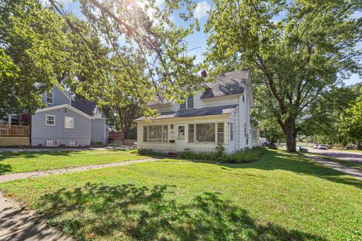932 3rd Avenue NW, Faribault, MN 55021