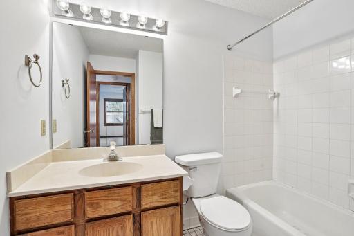 Full bathroom.jpg