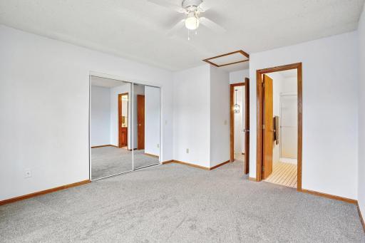 Master bedroom 2.jpg