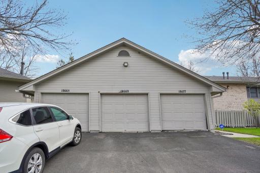 Garage copy.jpg