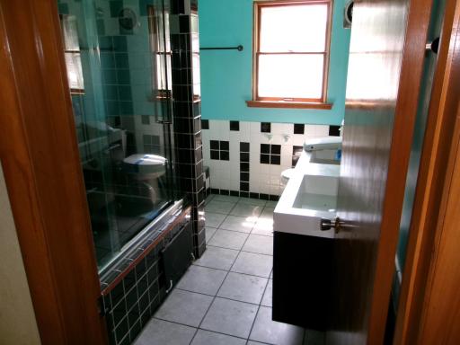 upper bathroom