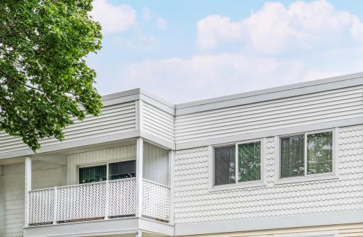 Photo for 132 Demont Avenue E, 326, Little Canada, MN 55117 - listing #7137322 132 Demont Avenue E, 326, Little Canada, MN 55117