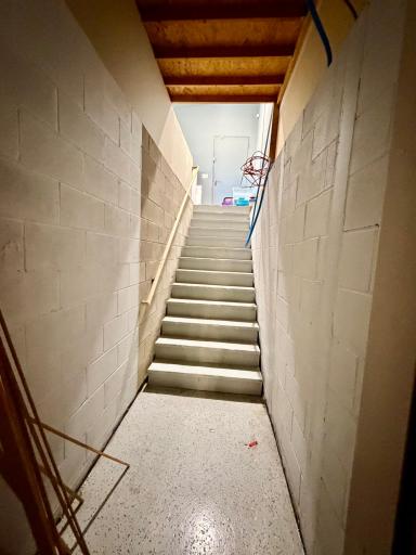 Stairway to LL private entry