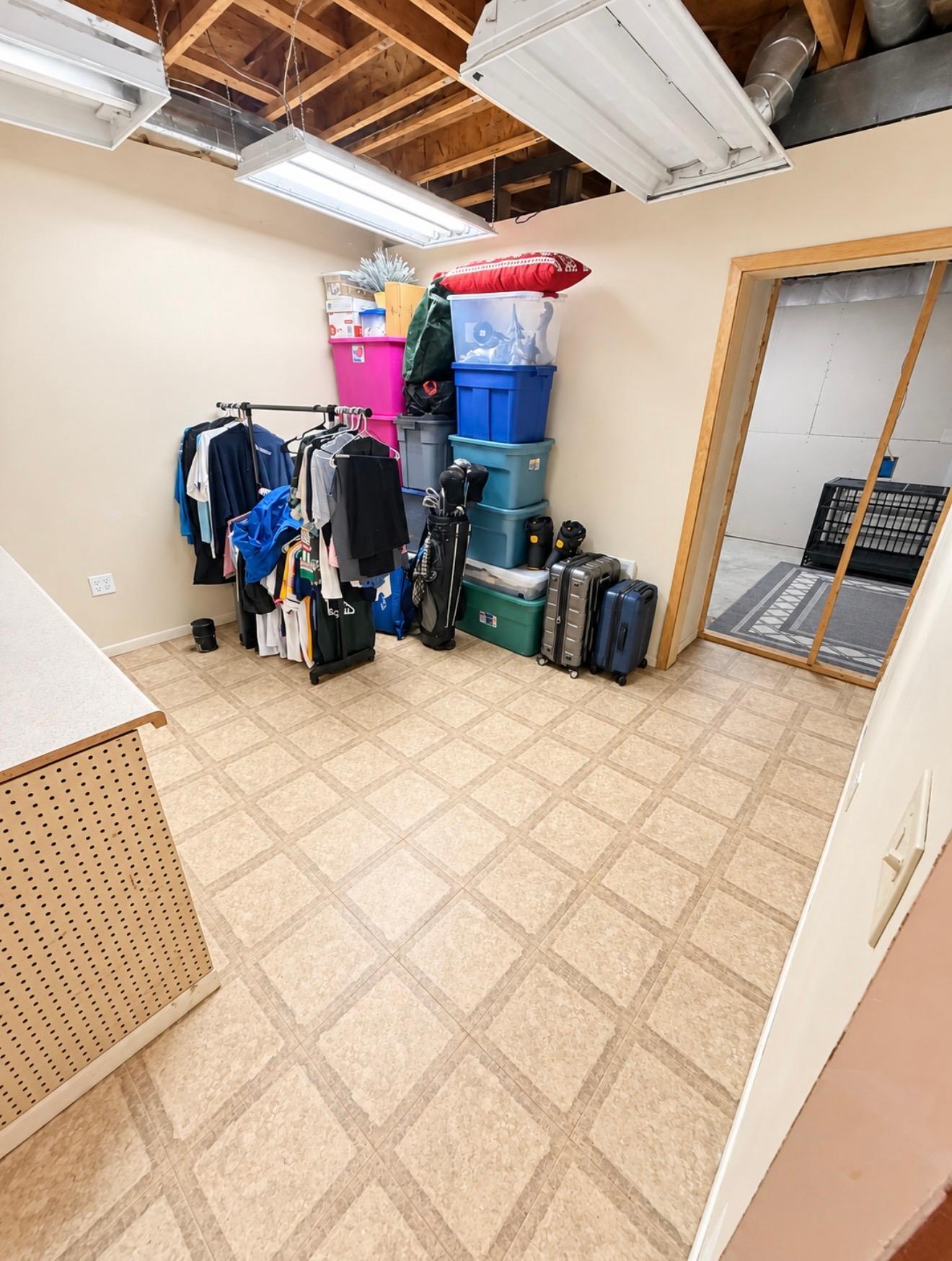 LL flex room