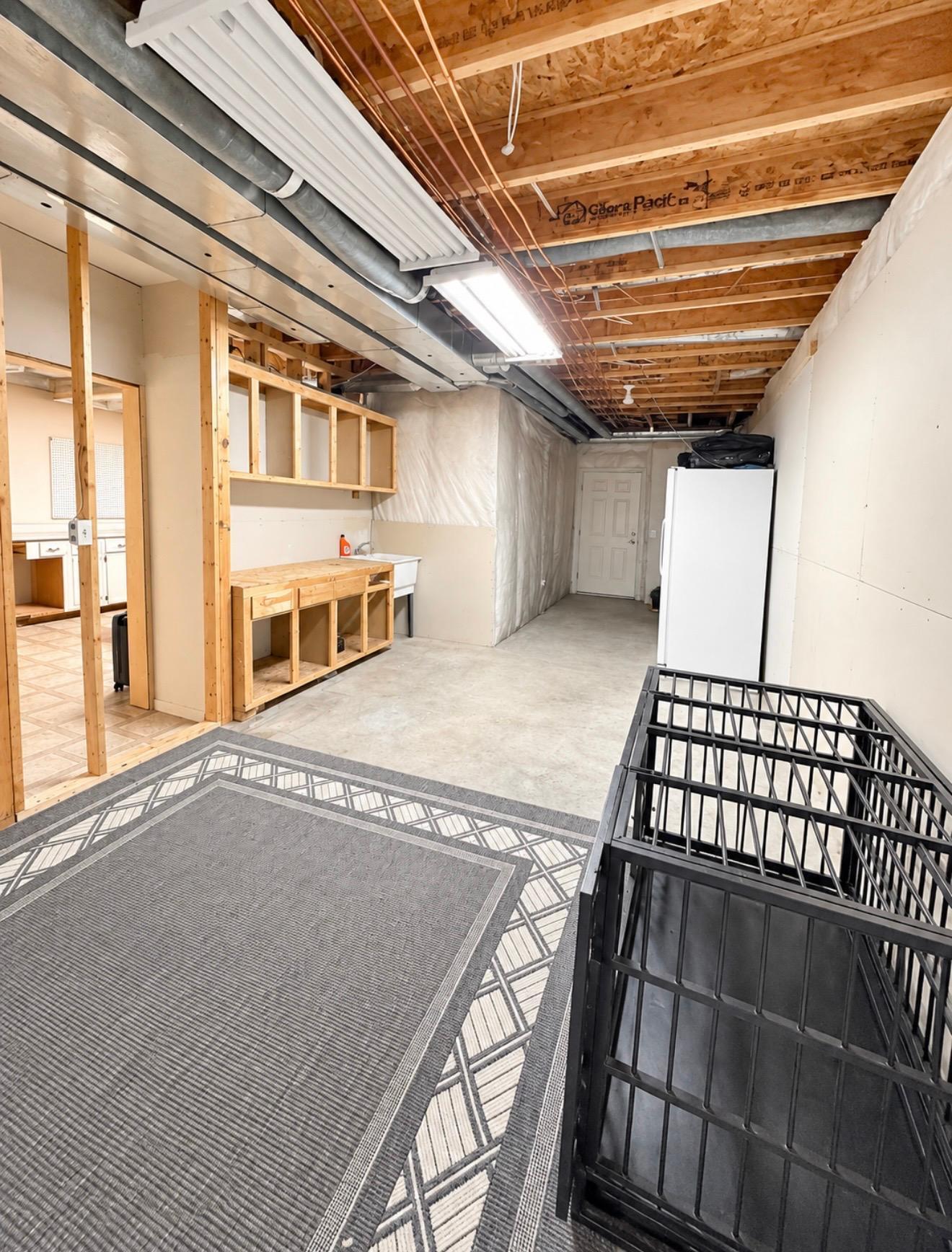 LL future kitchen/dinette