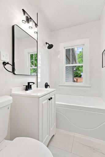 42-web-or-mls-Minnehaha_07715.jpg