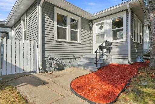 3-web-or-mls-Minnehaha_07895.jpg