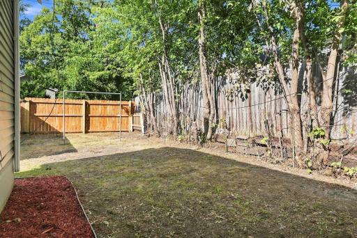 50-web-or-mls-Minnehaha_07845.jpg