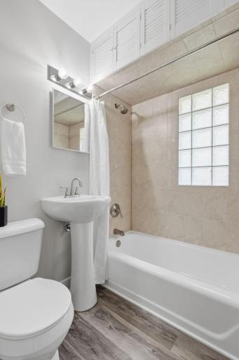 37-web-or-mls-3407 N Logan Ave-37.jpg