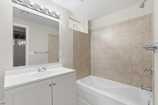 44-web-or-mls-3407 N Logan Ave-44.jpg