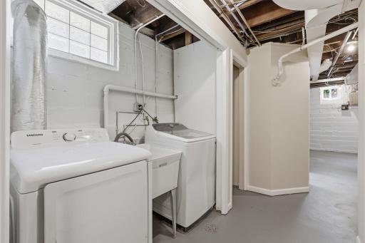 47-web-or-mls-3407 N Logan Ave-47.jpg