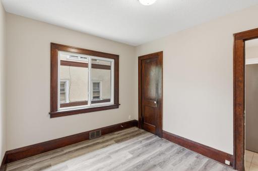 28-web-or-mls-3407 N Logan Ave-28.jpg