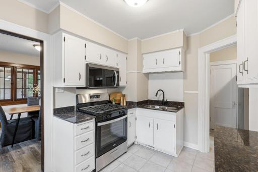 23-web-or-mls-3407 N Logan Ave-23.jpg