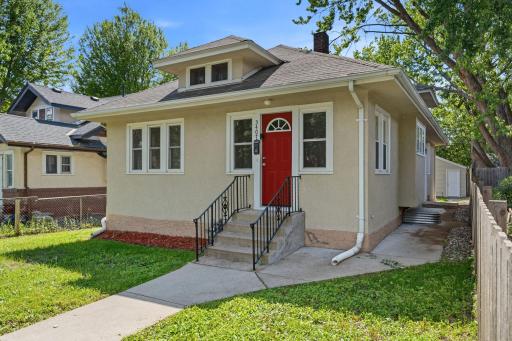 3-web-or-mls-3407 N Logan Ave-3.jpg