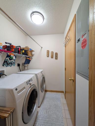 L2P039-707 14th Ave E West Fargo.jpg