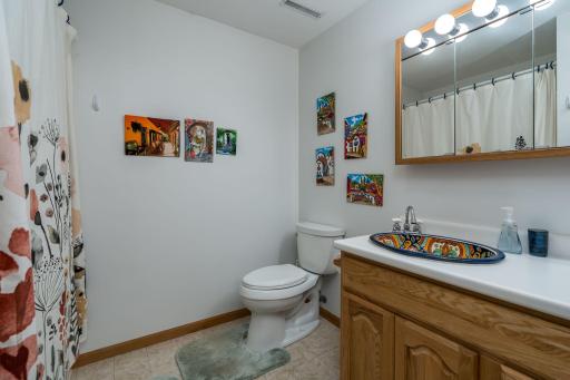40-web-or-mls-142-jacks-dr.jpg