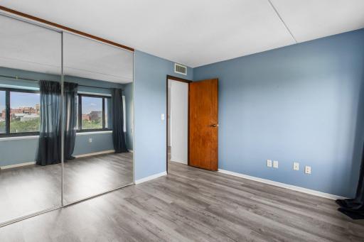 1920 S 1st Street, 408, Minneapolis, MN 55454