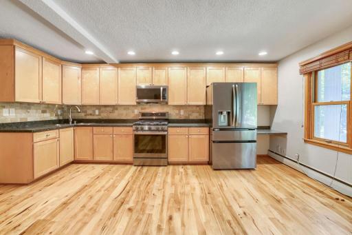 415 Ridgewood Avenue, 101, Minneapolis, MN 55403