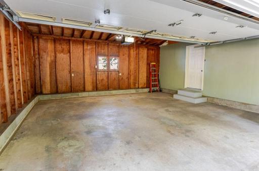 Attached Garage