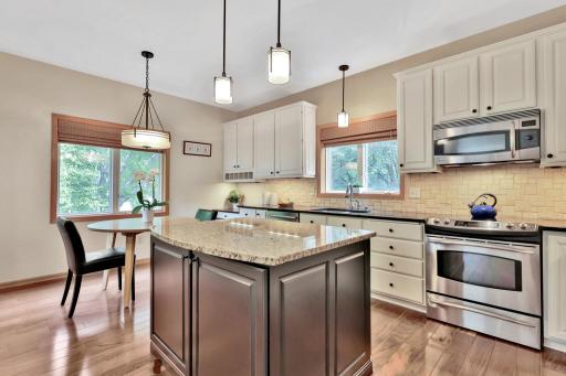 17408 Tessmer Court, Eden Prairie, MN 55347