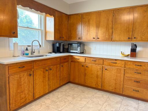 1116 E Mount Faith Avenue, Fergus Falls, MN 56537