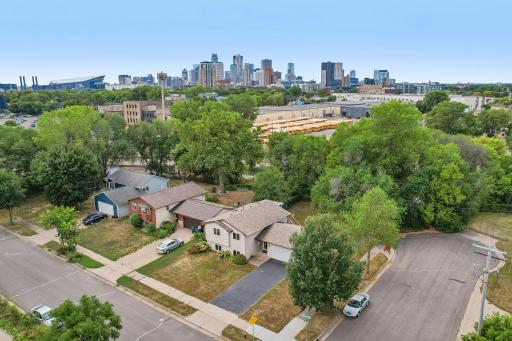 55-web-or-mls-Fillmore St-S0209-053.jpg