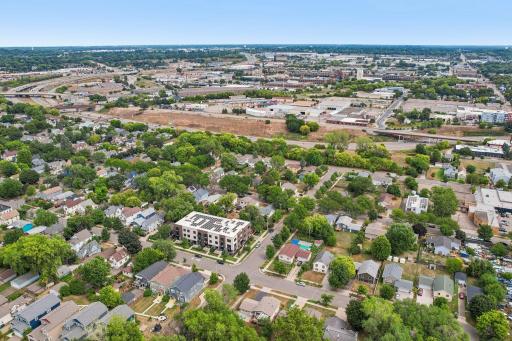 60-web-or-mls-Fillmore St-S0209-058.jpg