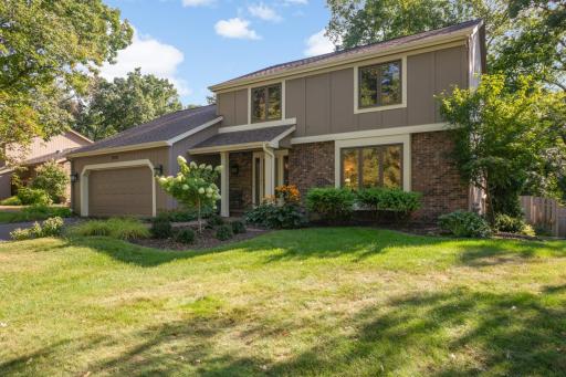 Photo for 14985 Ironwood Court, Eden Prairie, MN 55346 - listing #7137425 14985 Ironwood Court, Eden Prairie, MN 55346