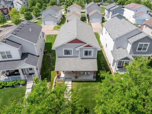 3062 Walden Drive, Chaska, MN 55318