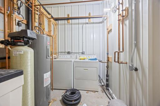 10054 County Road 17 SE, Delano, MN 55328