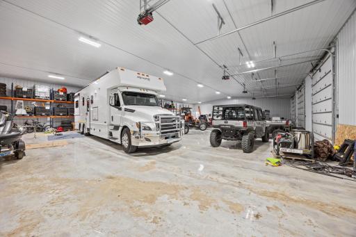 10054 County Road 17 SE, Delano, MN 55328
