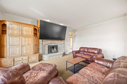 10054 County Road 17 SE, Delano, MN 55328