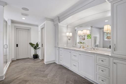 4240 Sidell Trail, Edina, MN 55416